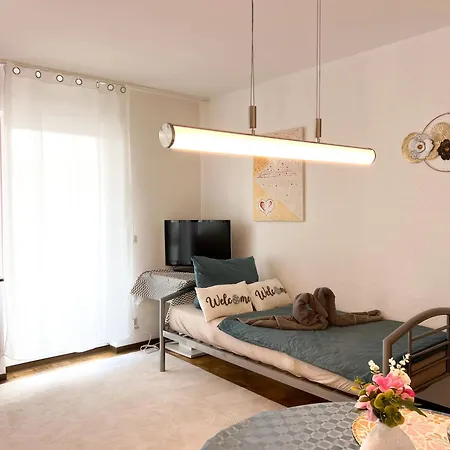 Helle 2 Mit Balkon Gemuetlich & Zentral Apartamento *