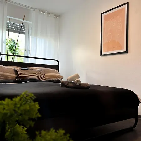 Helle 2 Mit Balkon Gemuetlich & Zentral * Aalen